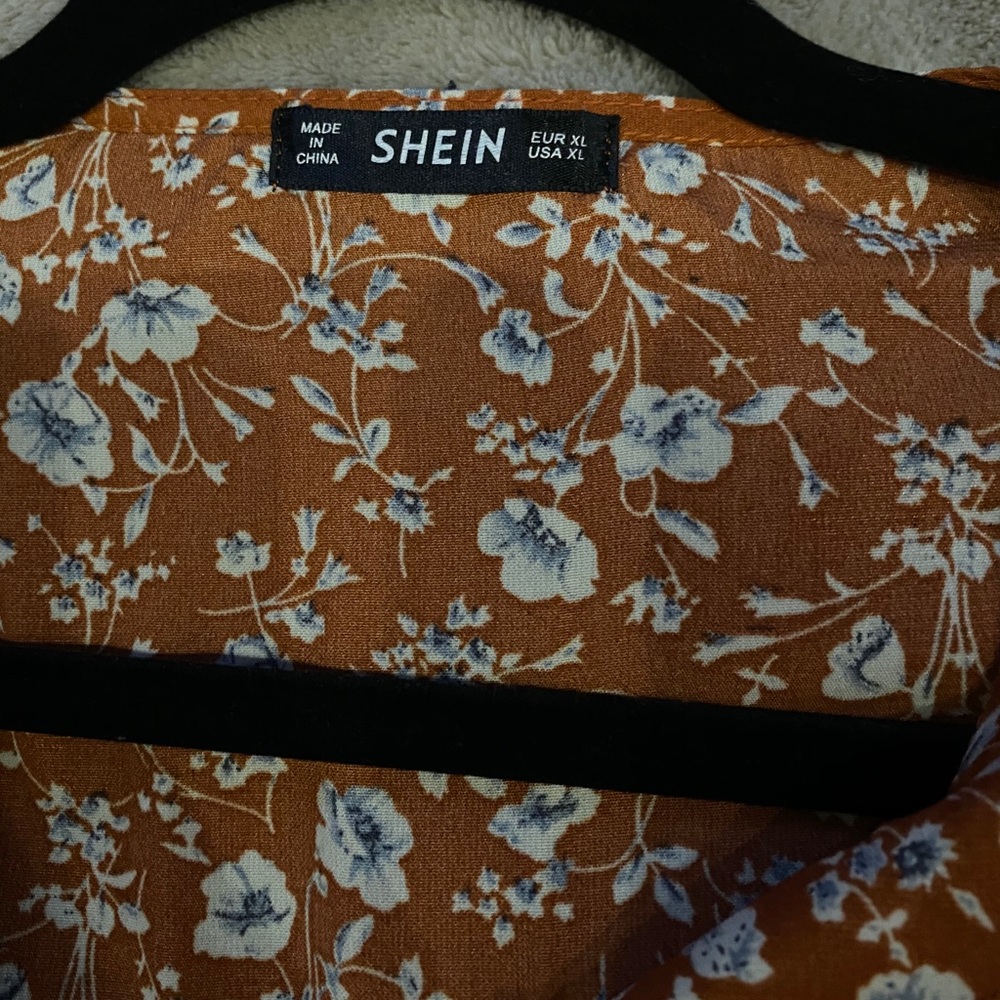 Floral Set - Picture 5 of 6